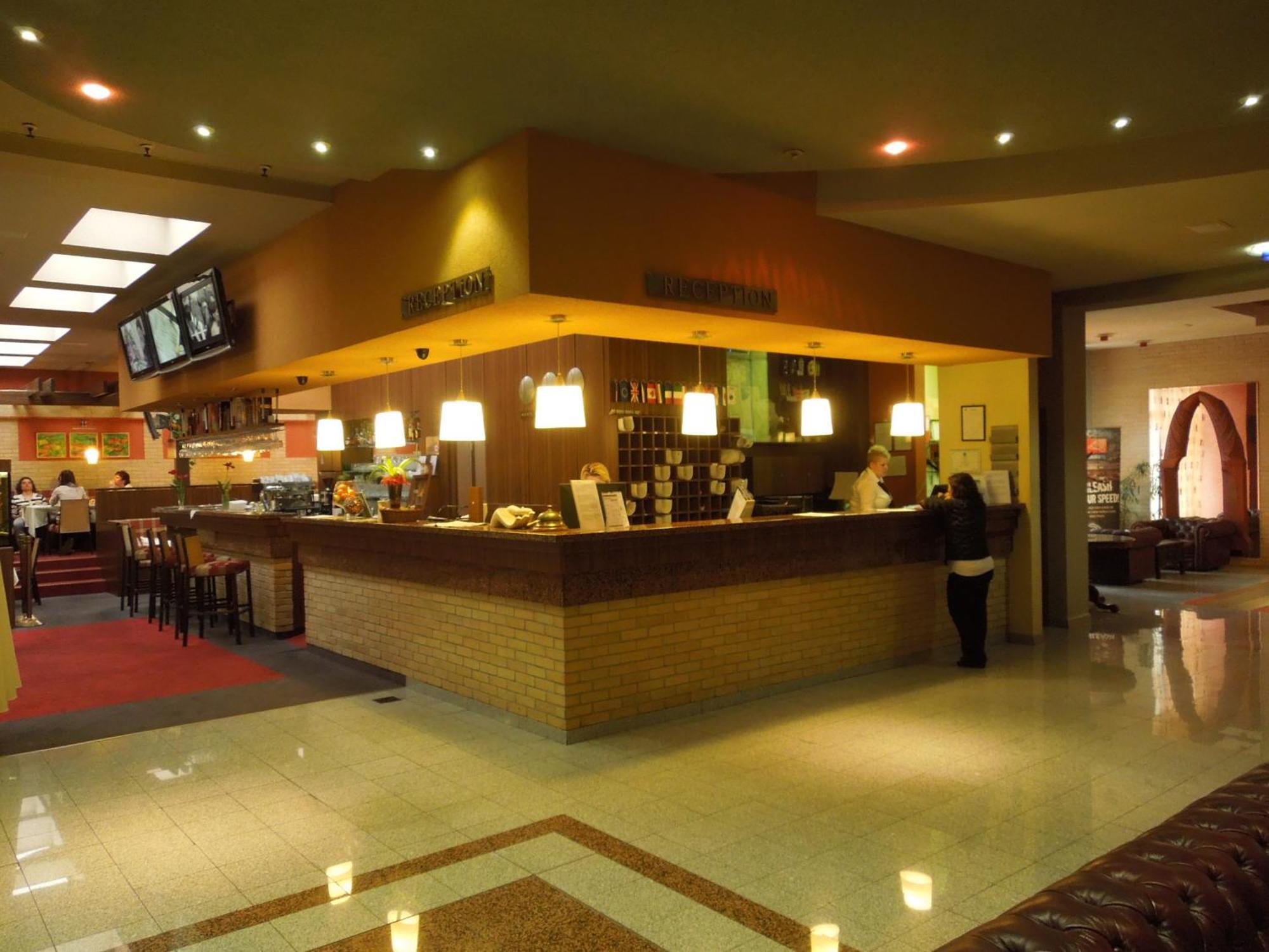 Hotel Therma Dunajska Streda Ngoại thất bức ảnh