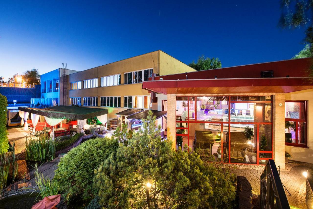 Hotel Therma Dunajska Streda Ngoại thất bức ảnh