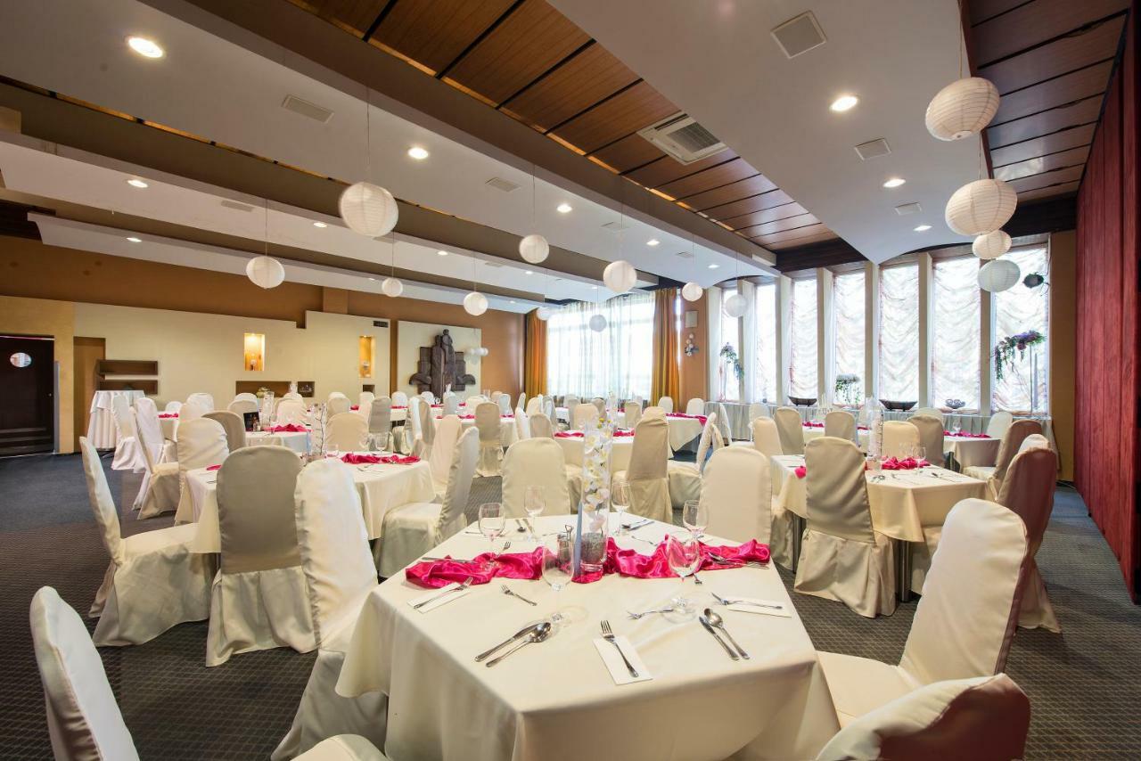 Hotel Therma Dunajska Streda Ngoại thất bức ảnh