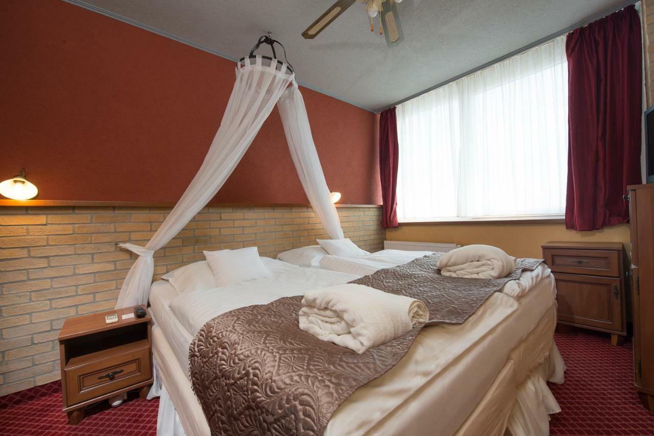 Hotel Therma Dunajska Streda Ngoại thất bức ảnh